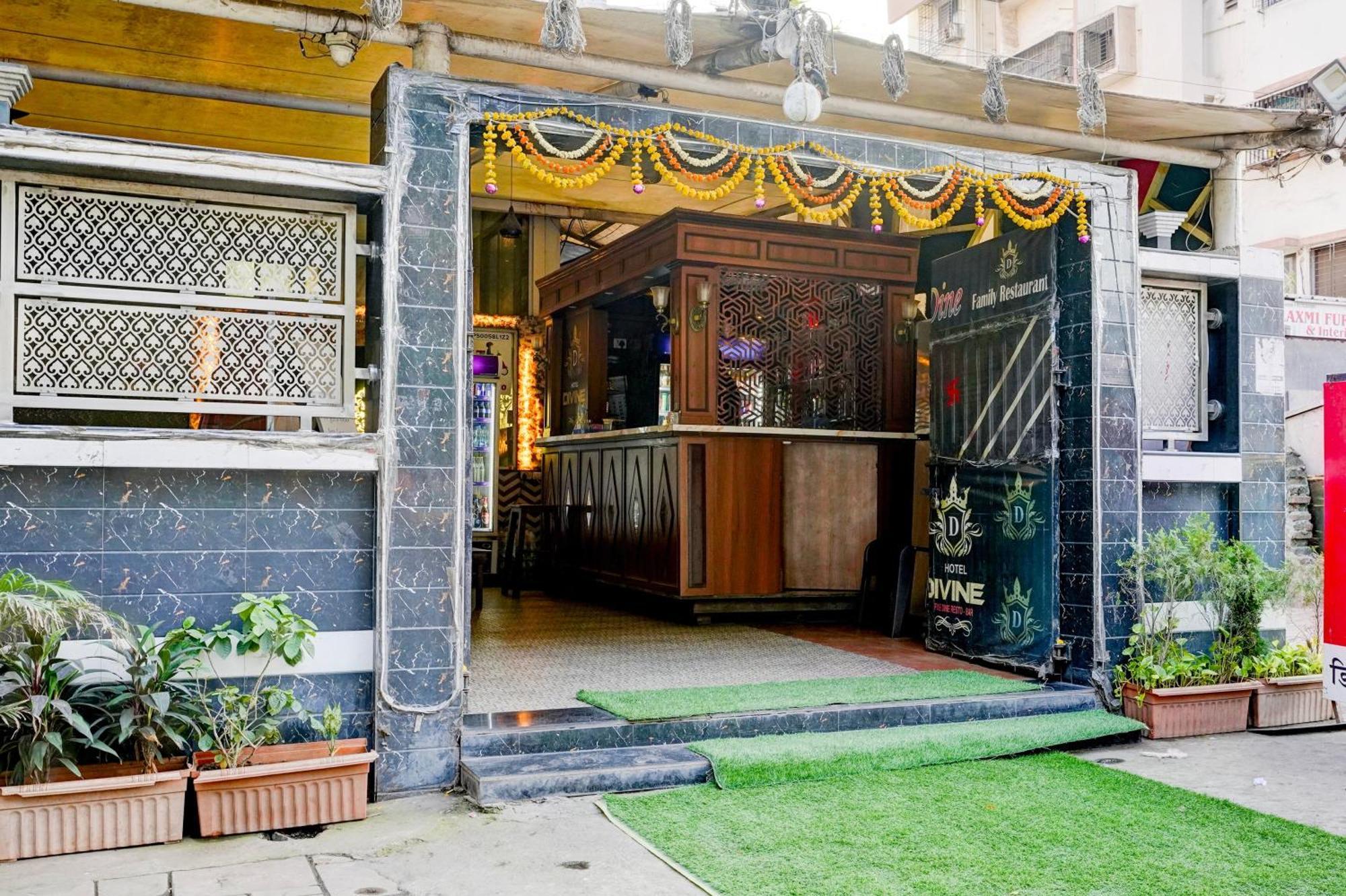 Super Hotel O Divine Fine Dine Lodging And Boarding Kalyān エクステリア 写真