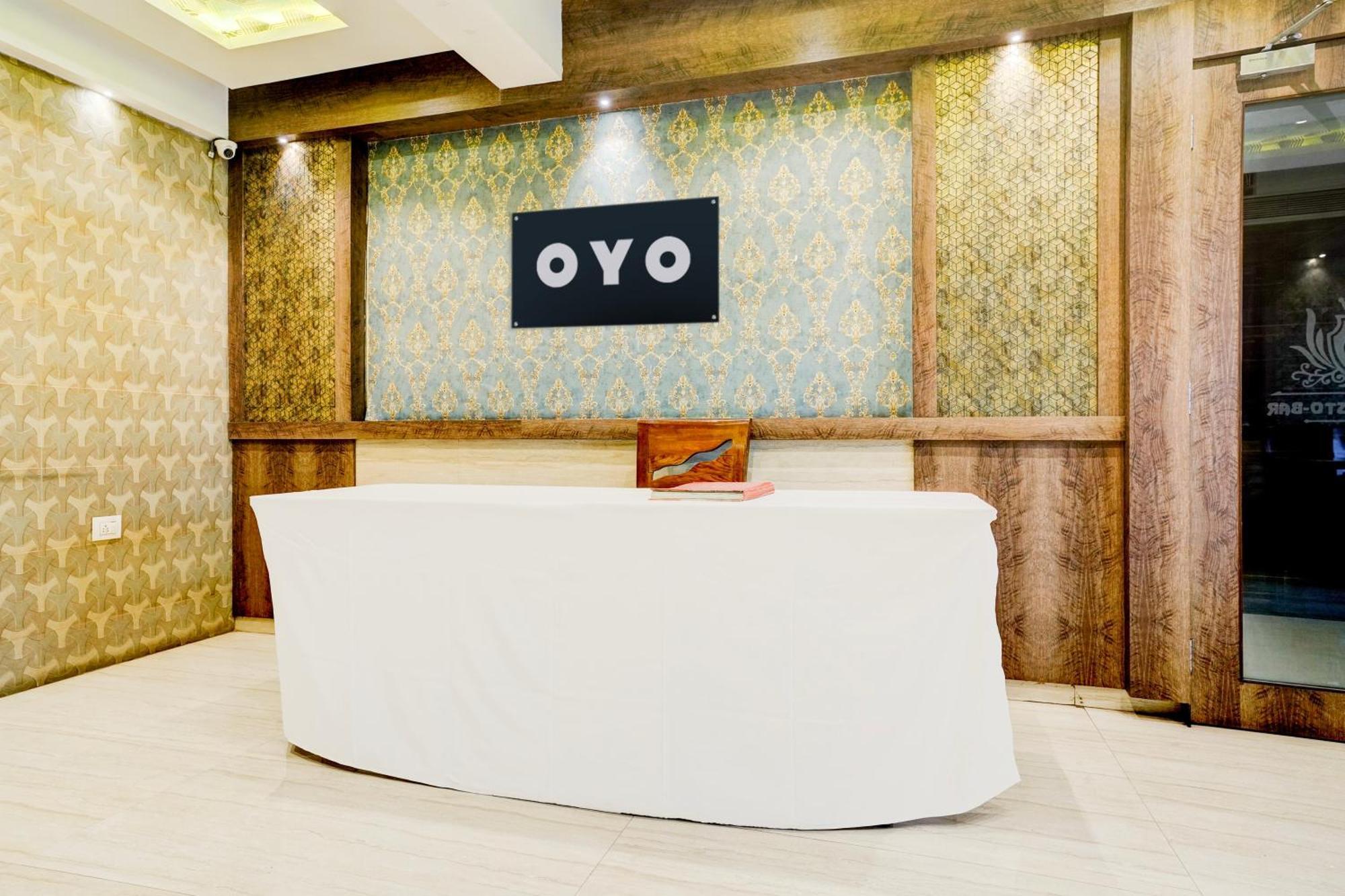 Super Hotel O Divine Fine Dine Lodging And Boarding Kalyān エクステリア 写真